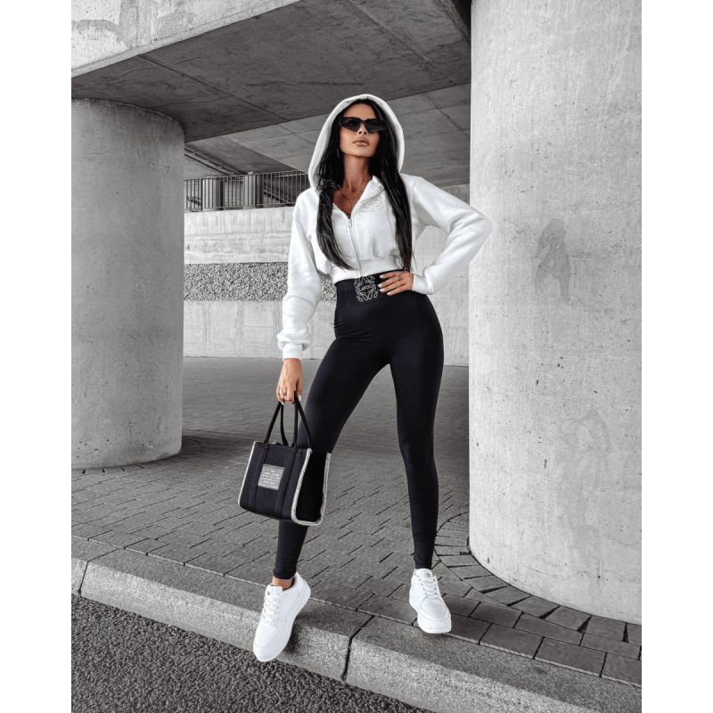 NOIR Leggings OLAVOGA